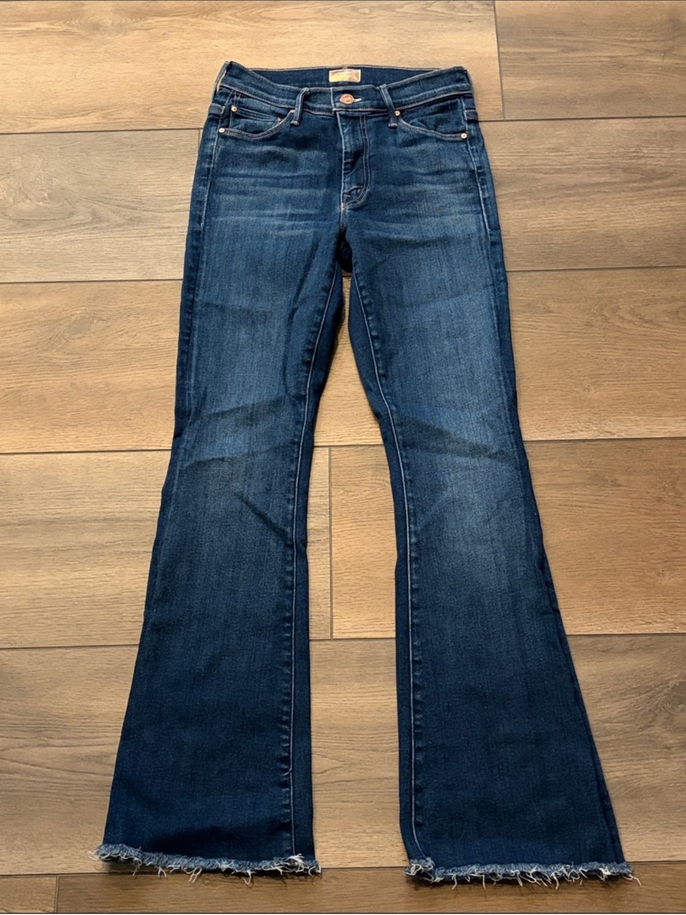 MOTHER The Weekender Women’s Dark Blue Flare Jeans with Raw Hem - Home Movies - Picture 2 of 8